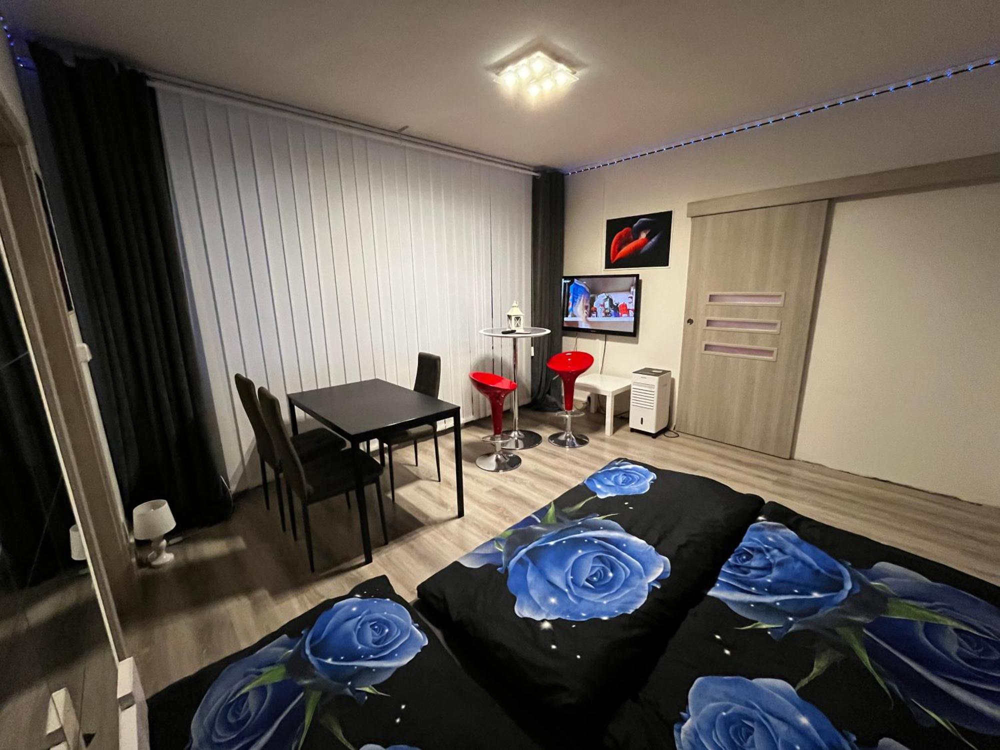 Monfas Apartment Barrandov Prag Eksteriør billede